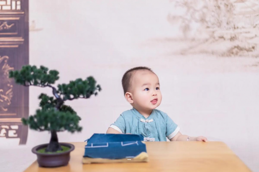 甘孜宝宝被跳蚤咬了 甘孜宝宝被跳蚤咬了